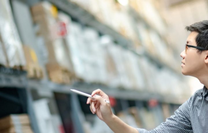 employee at packaging company